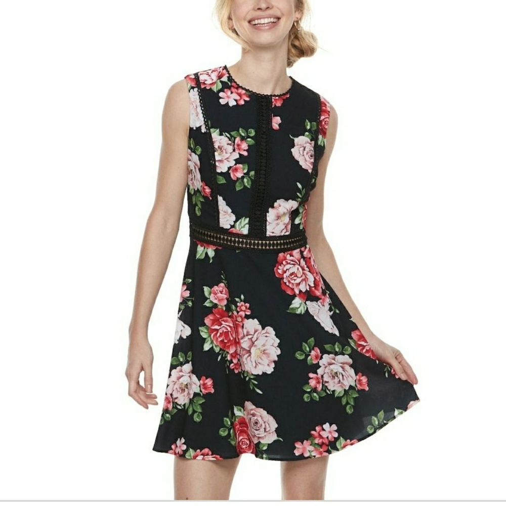 Disney Princess Floral Illusion Skater Dr